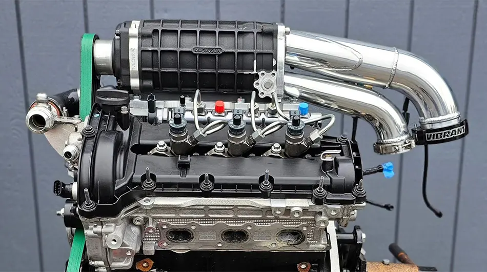 ترکیب توربوشارژ و سوپر شارژ ؛ شاهکار مهندسی برای دستیابی به قدرت بی‌وقفه