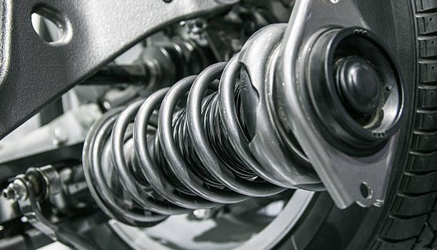 علائم خرابی کمک فنر