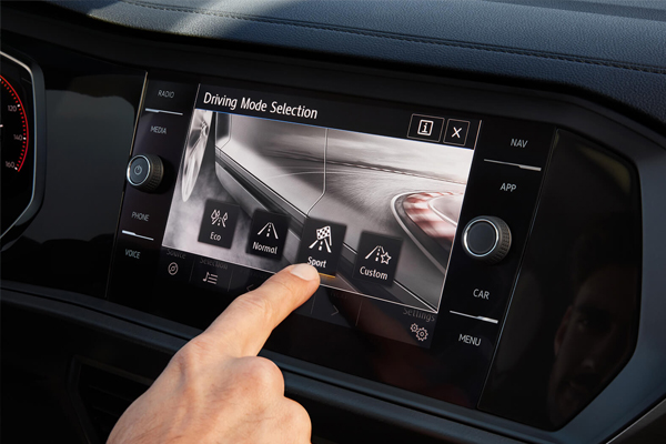 مود اسپرت چه تغییری در خودرو ایجاد می‌ کند و چه تأثیری بر راننده دارد؟